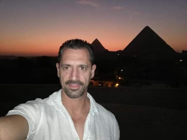 Best Four Pyramids View Kafret el-Gabal Exterior photo