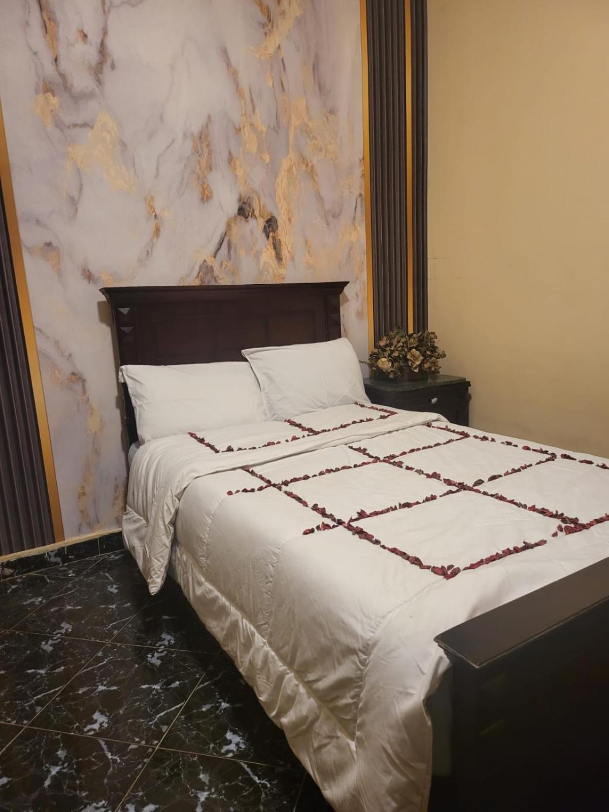 Best Four Pyramids View Kafret el-Gabal Room photo