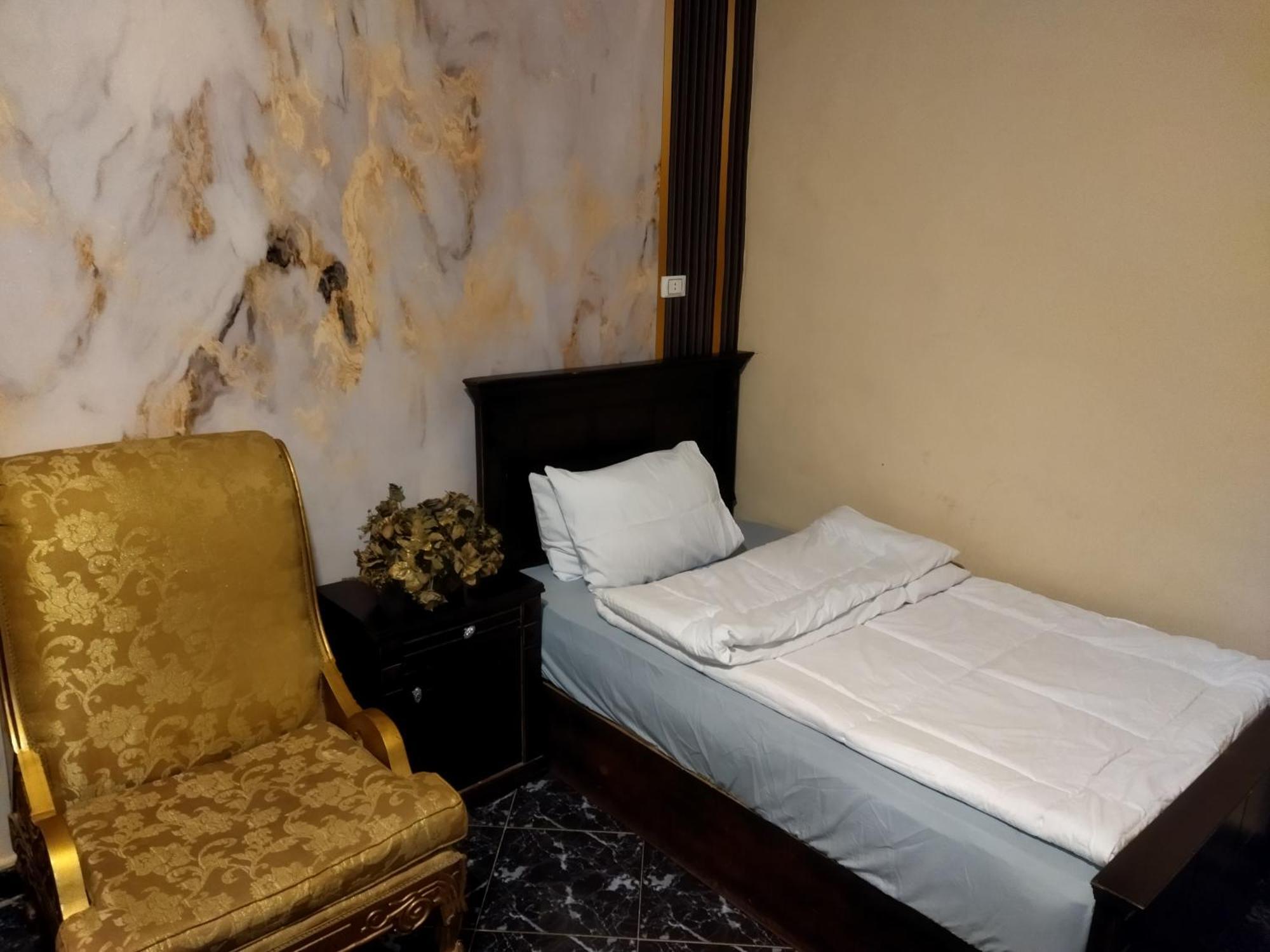 Best Four Pyramids View Kafret el-Gabal Room photo